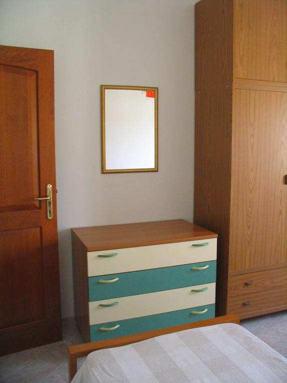 Marycarmen Apartman Alghero Szoba fotó