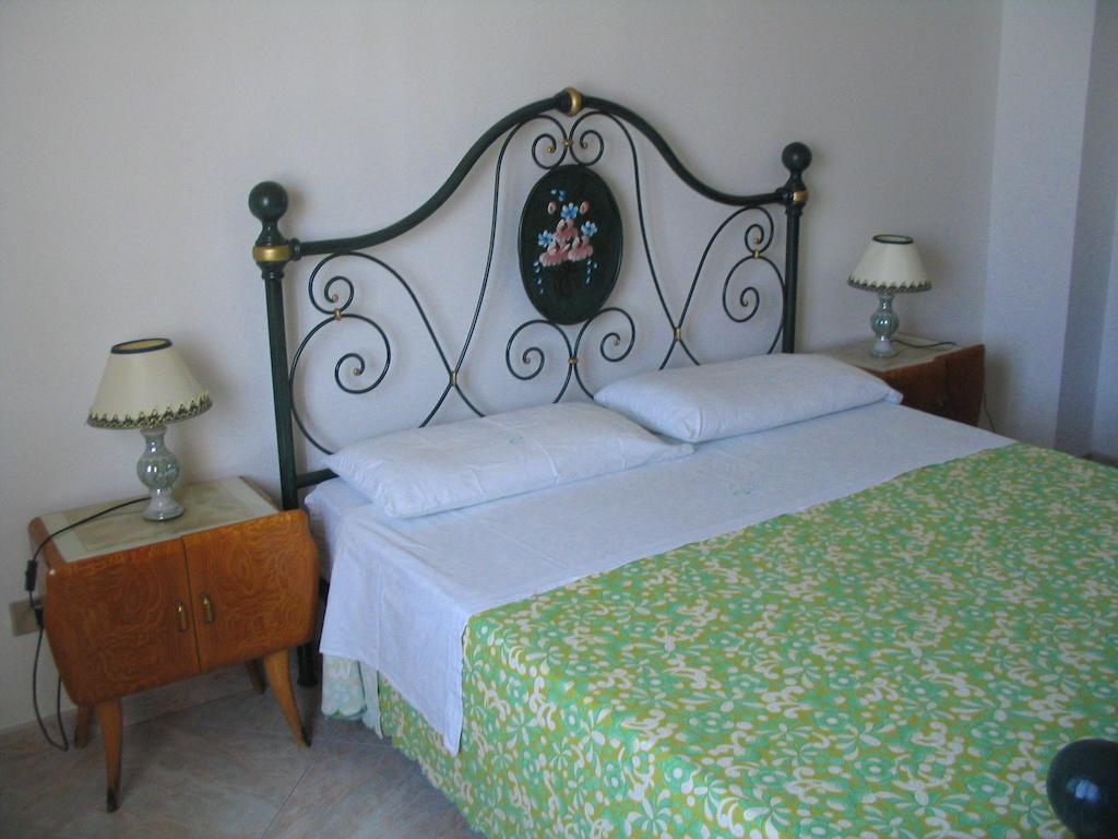 Marycarmen Apartman Alghero Szoba fotó